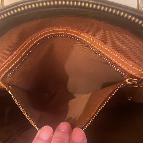 Louis Vuitton Cabas Piano Tote in Monogram Canvas-  Shoulder Bag (Authentic) - Picture 5 of 16